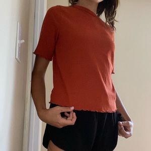 Burnt orange lettuce cut cropped top! 🍊